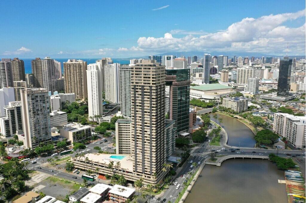 Apartmán Hawaiian Monarch Penthouse 401 By Hawaii Ocean Club Honolulu Exteriér fotografie